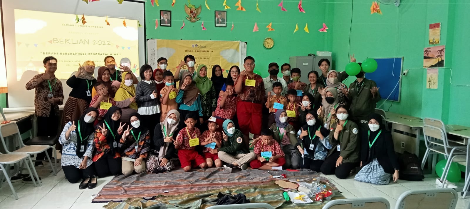 Sumber Foto : Unair Mengajar